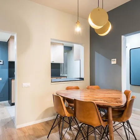 Design And Comfort In The Trendy Neighborhood