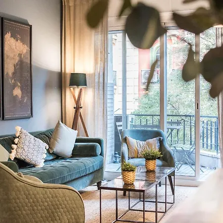 Design And Comfort In The Trendy Neighborhood Appartement