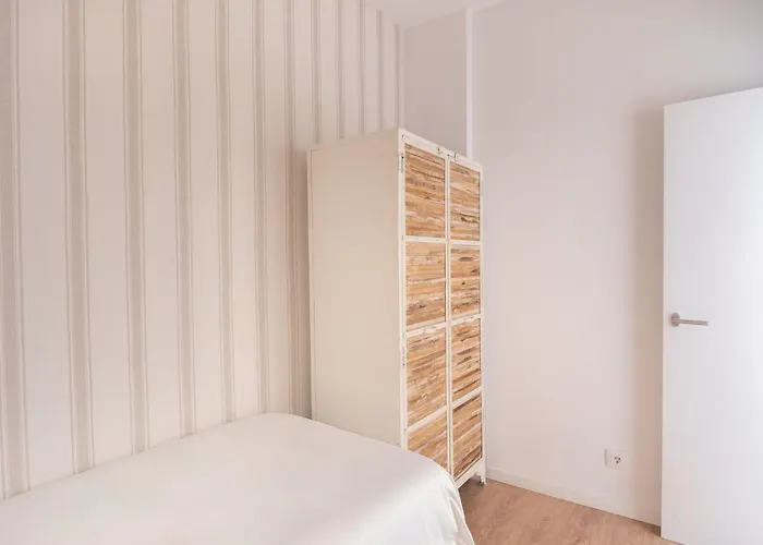 Design And Comfort In The Trendy Neighborhood