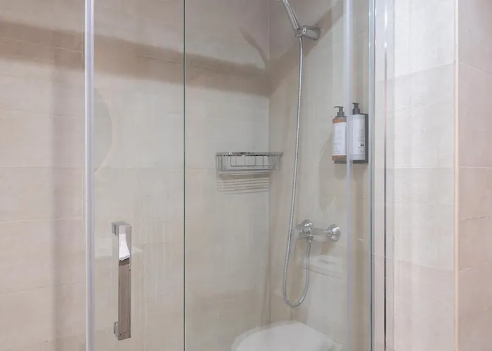 Design And Comfort In The Trendy Neighborhood Daire *