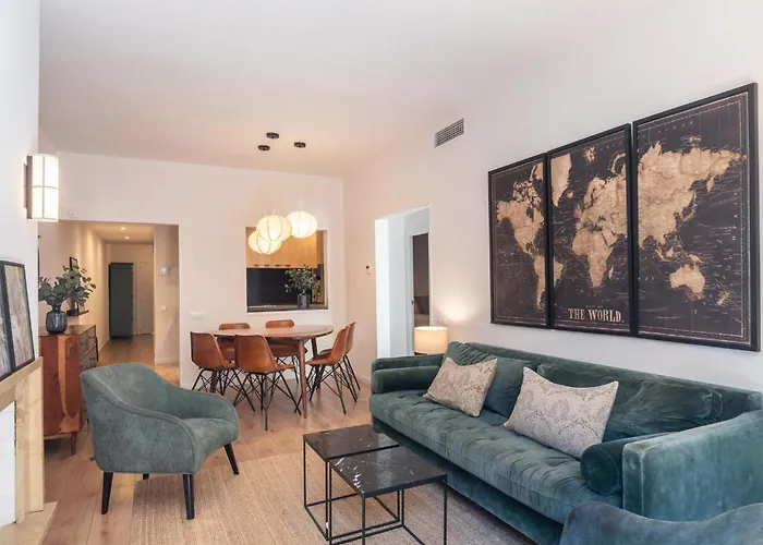 Design And Comfort In The Trendy Neighborhood Daire Barselona